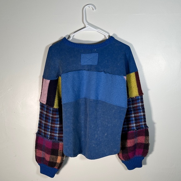 We The Free Easy On Me Pullover Patchwork Top Sz XS Blue Multicolor Cozy Style - Picture 12 of 13